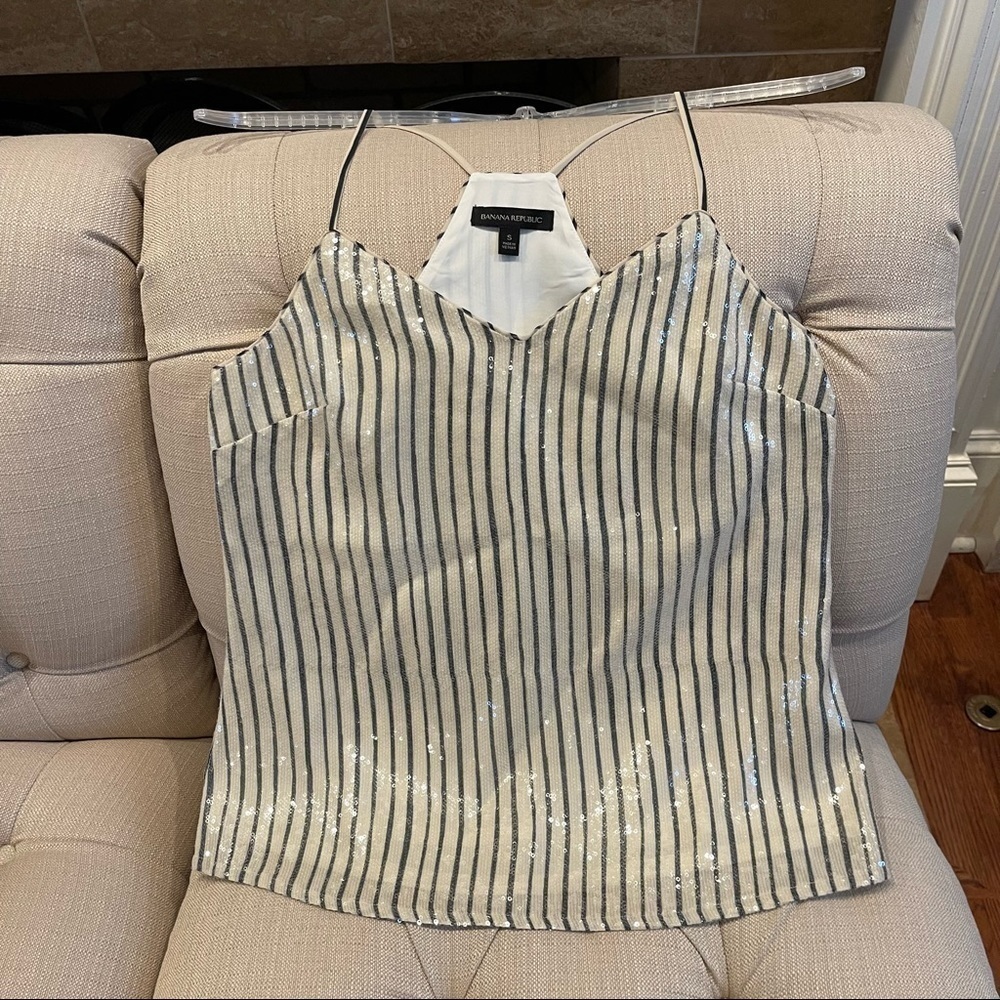 I: Banana Republic Racer Back Sequenced Striped Tank Blouse top Sz S